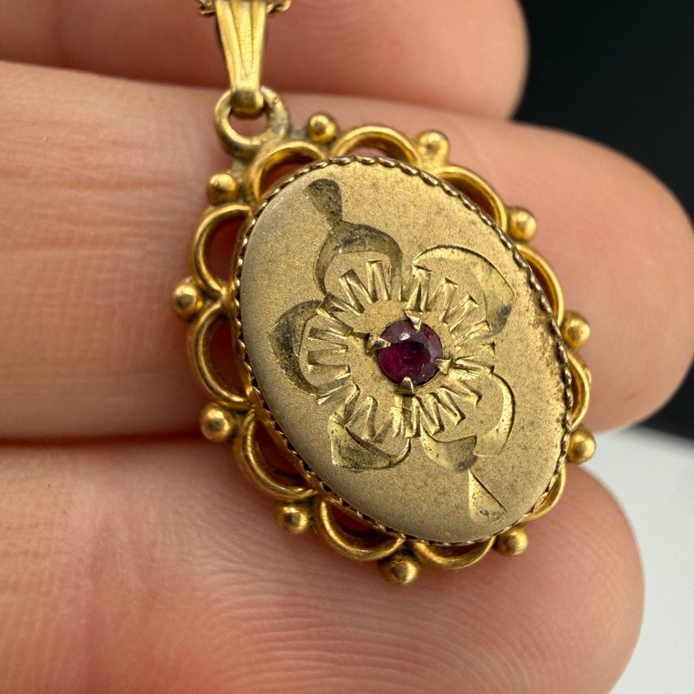 Vintage Gold Filled Necklace Flower Rhinestone Signed TK 19”